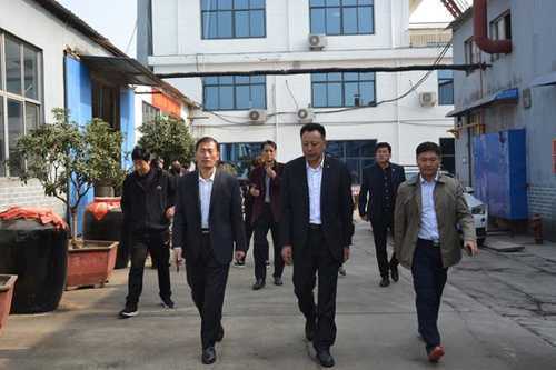 佑军醉酒业媒体座谈会暨“缘定今生”新品发布(图10) 佑军醉酒业媒体座谈会暨“缘定今生”新品发布(图10)