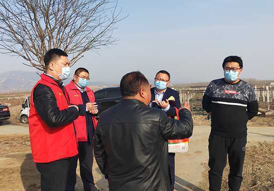 战疫情 在蒙山脚下树起普惠金融大旗(图1) 战疫情 在蒙山脚下树起普惠金融大旗(图1)