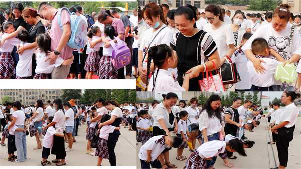 临沂平邑:实验小学隆重举行一年级新生入学仪(图4) 临沂平邑:实验小学隆重举行一年级新生入学仪(图4)