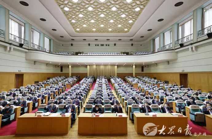 中共山东省委十一届十二次全体会议举行(图1) 图片
