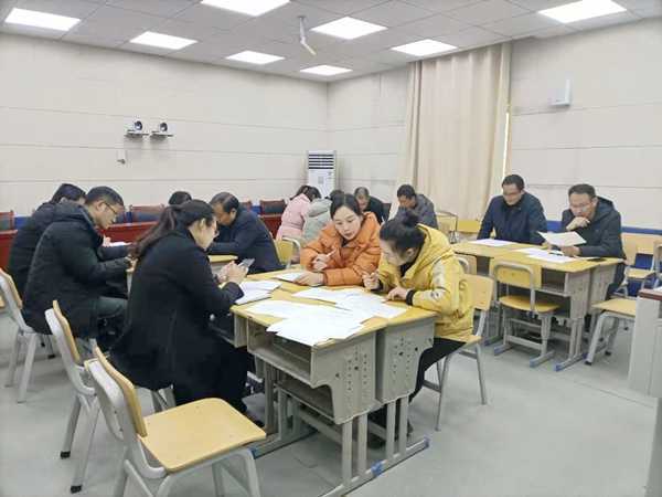 下沉一线 督促补强 确保新学期高质高效教学(图2) 下沉一线 督促补强 确保新学期高质高效教学(图2)