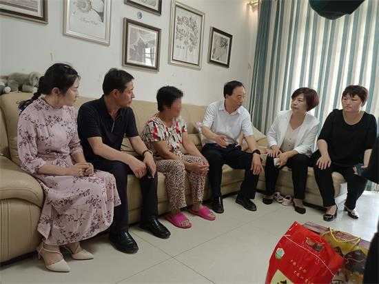 临沂市计生协会领导到平邑街道调研工作(图1) 临沂市计生协会领导到平邑街道调研工作(图1)