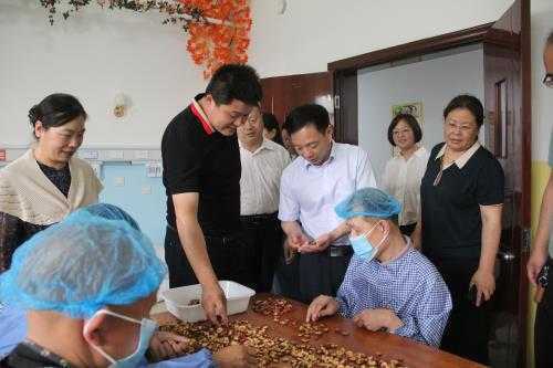 市残联到平邑街道督导调研“如康家园”建设(图2) 市残联到平邑街道督导调研“如康家园”建设(图2)