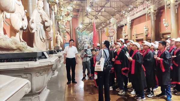 平邑县实验小学教育集团赶赴曲阜儒家实践基地(图10) 平邑县实验小学教育集团赶赴曲阜儒家实践基地(图10)