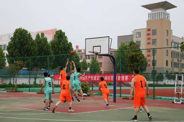 柏林镇中心校庆祝中国共产党成立100周年篮球赛(图2)