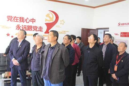 全市离退休干部党组织书记示范培训班到平邑街道参观考察(图2)