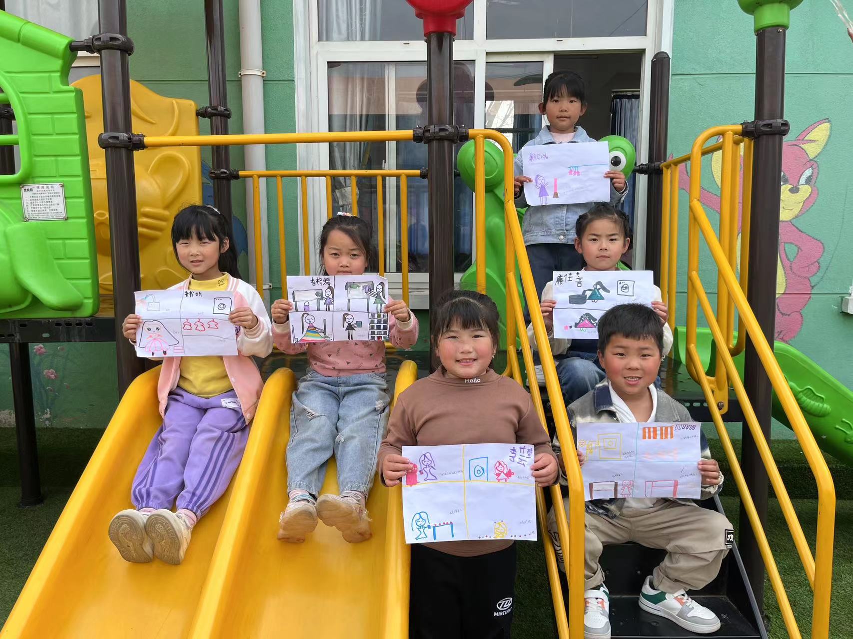 地方镇第二中心幼儿园开展“讲究卫生，从小做起”世界卫生日主题活动(图2)
