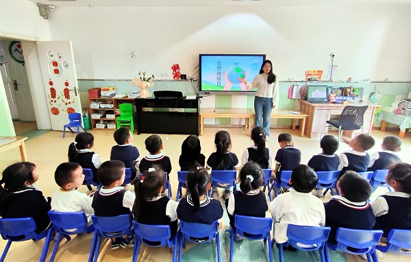 绿色童心 守护地球——平邑兴蒙学校幼儿园开展“世界地球日”环保教育活动(图3)