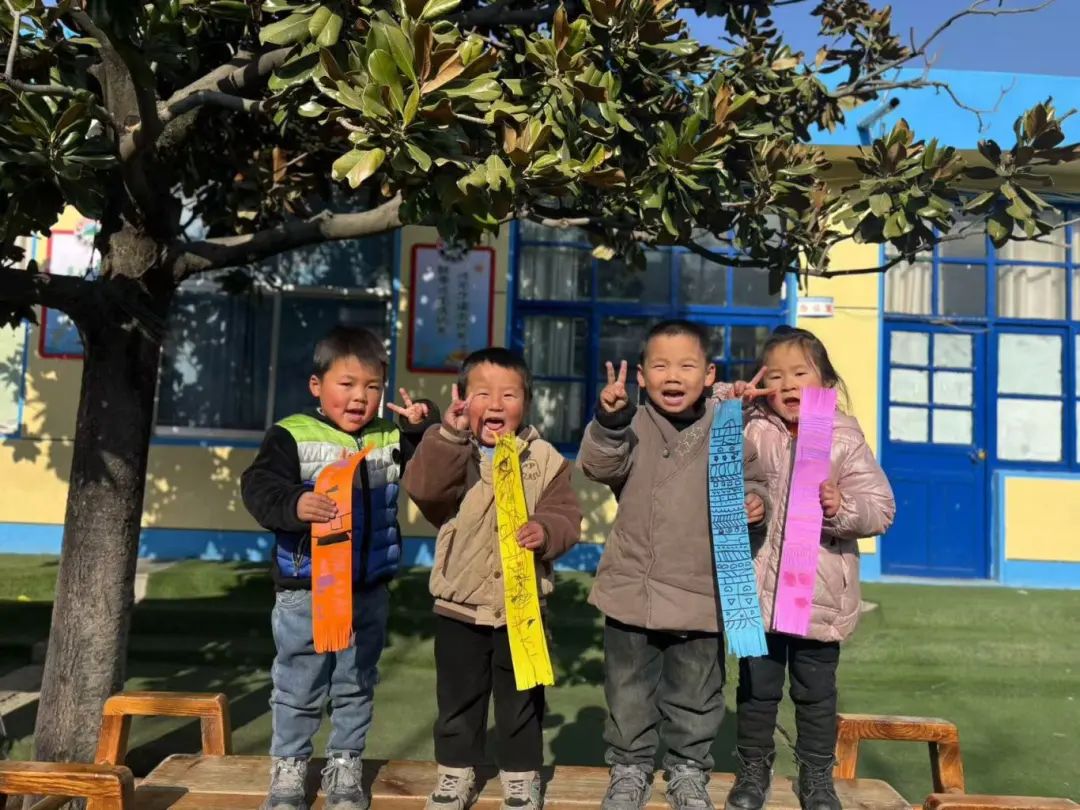 小寒近年 静待日暖——地方镇闸口完小幼儿园小寒节气活动(图2)