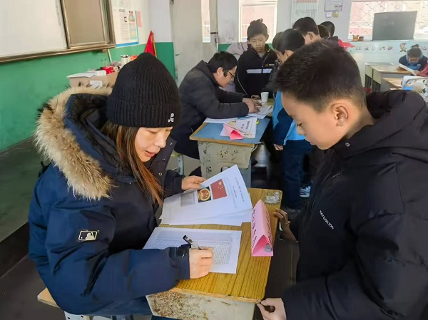 灵蛇启智 乐考“趣"闯关—平邑兴蒙学校开展一二年级乐考活动(图2)