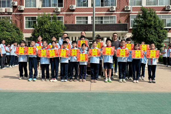 平邑县第二实验小学举行体质健康监测活动(图3)