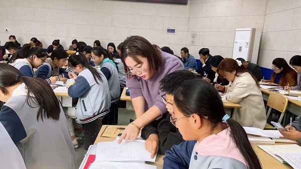 以青春之名 赴教育之约—青年教师成长之路的破茧与绽放(图3)