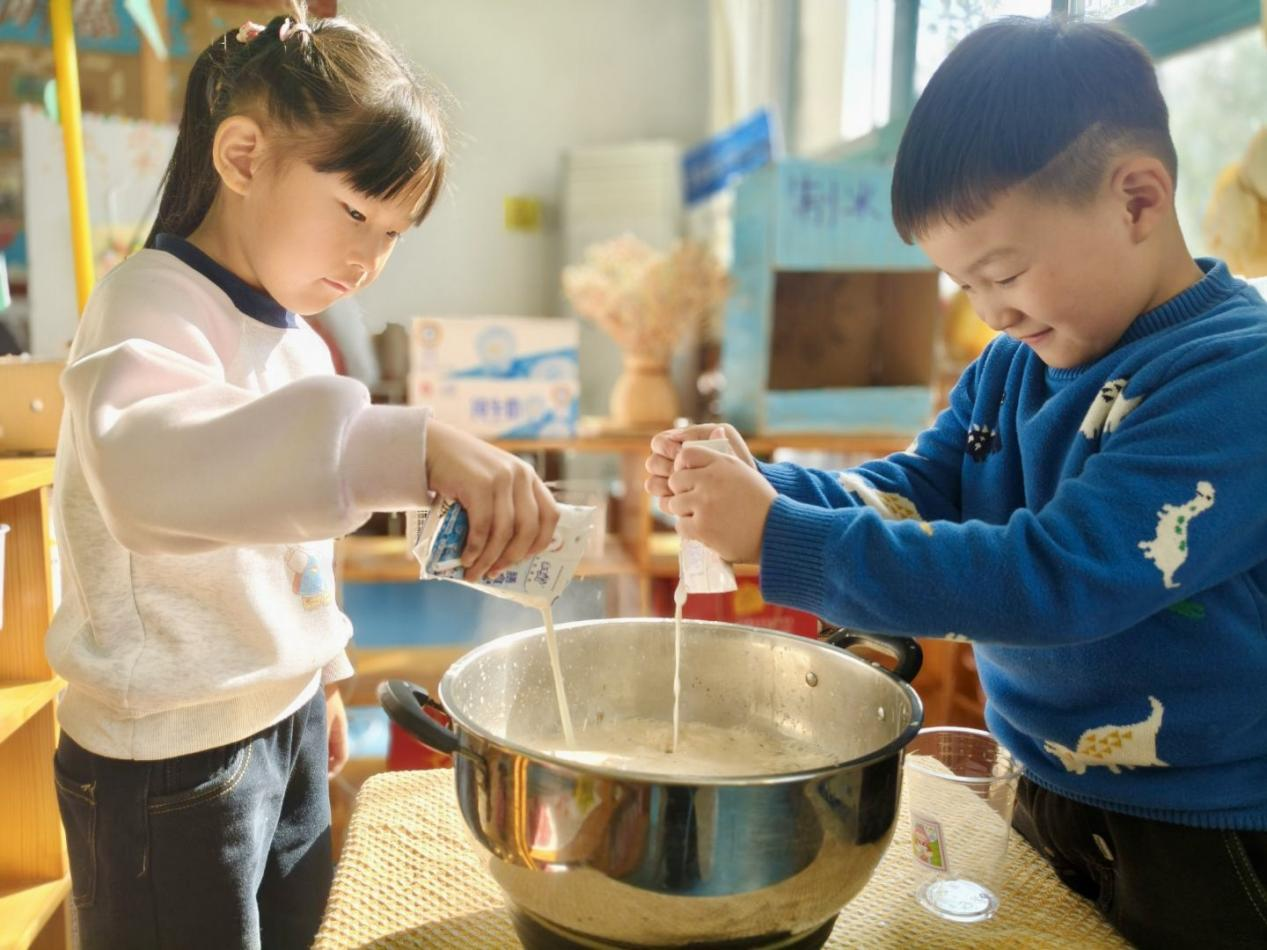 平邑县丰阳镇中心幼儿园开展霜降节气活动(图3)