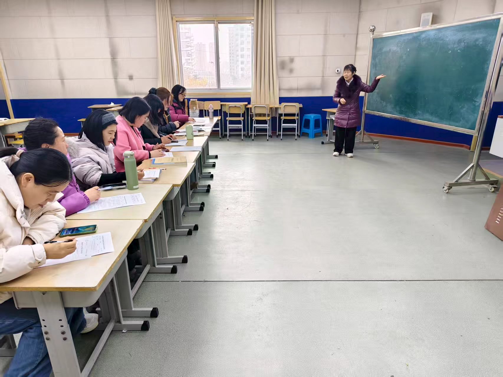 以“说”促教展风采，以“赛”赋能助成长——平邑兴蒙学校举行教师说课基本功大赛(图1)