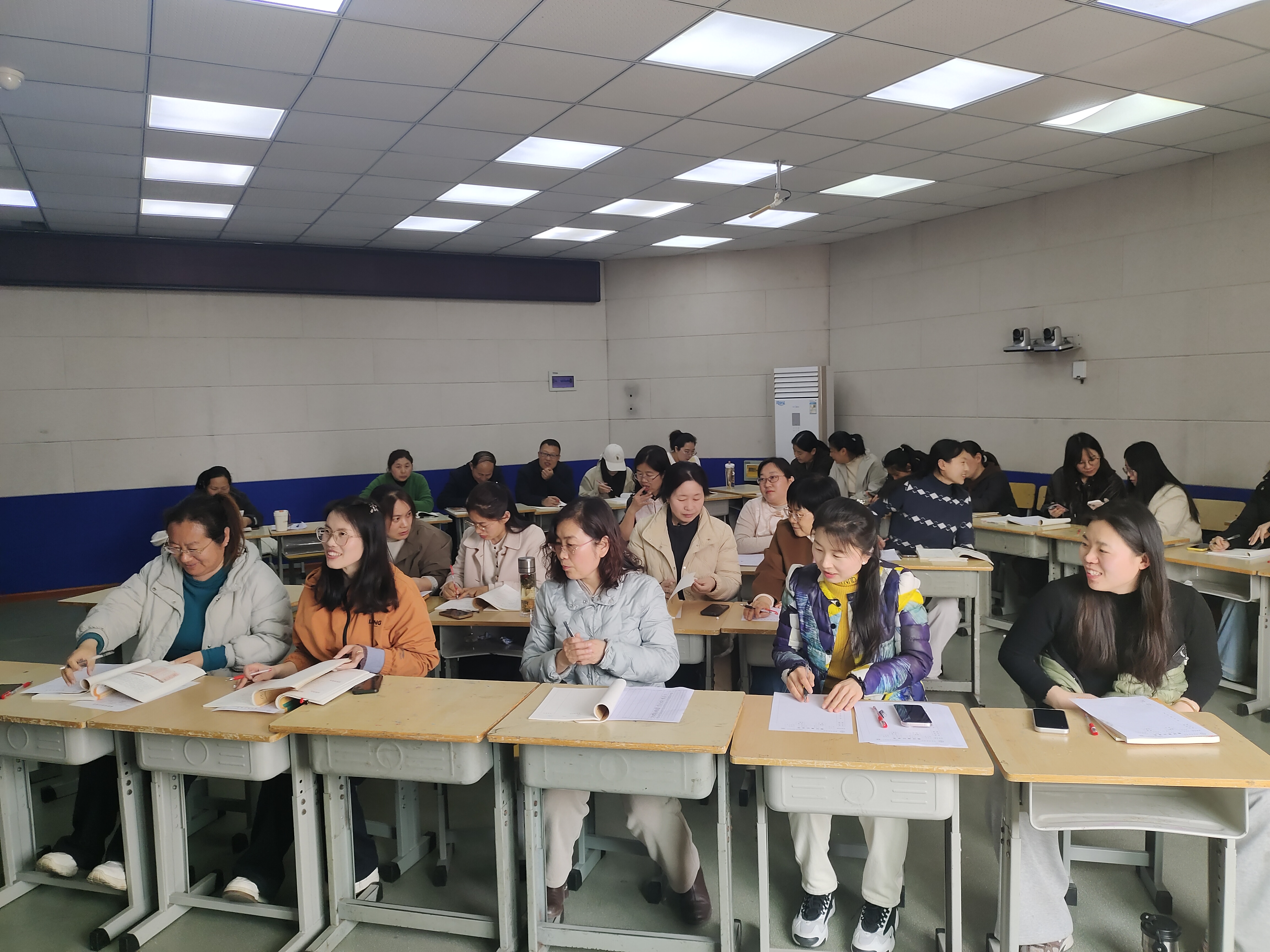 平邑兴蒙学校举办语文教师基本功大赛磨课活动