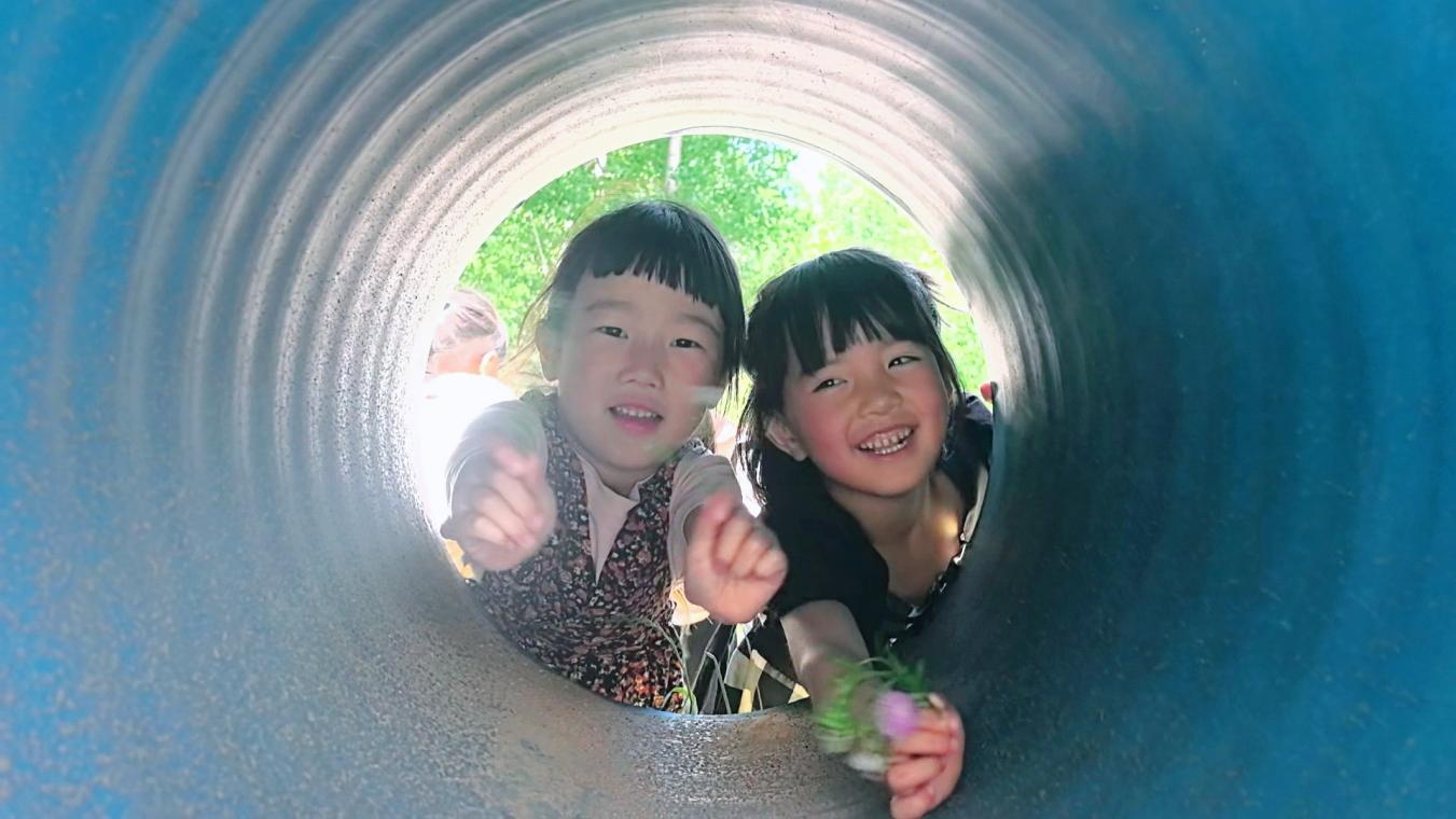 平邑县丰阳镇中心幼儿园开展“世界微笑日”心理健康教育活动(图2)