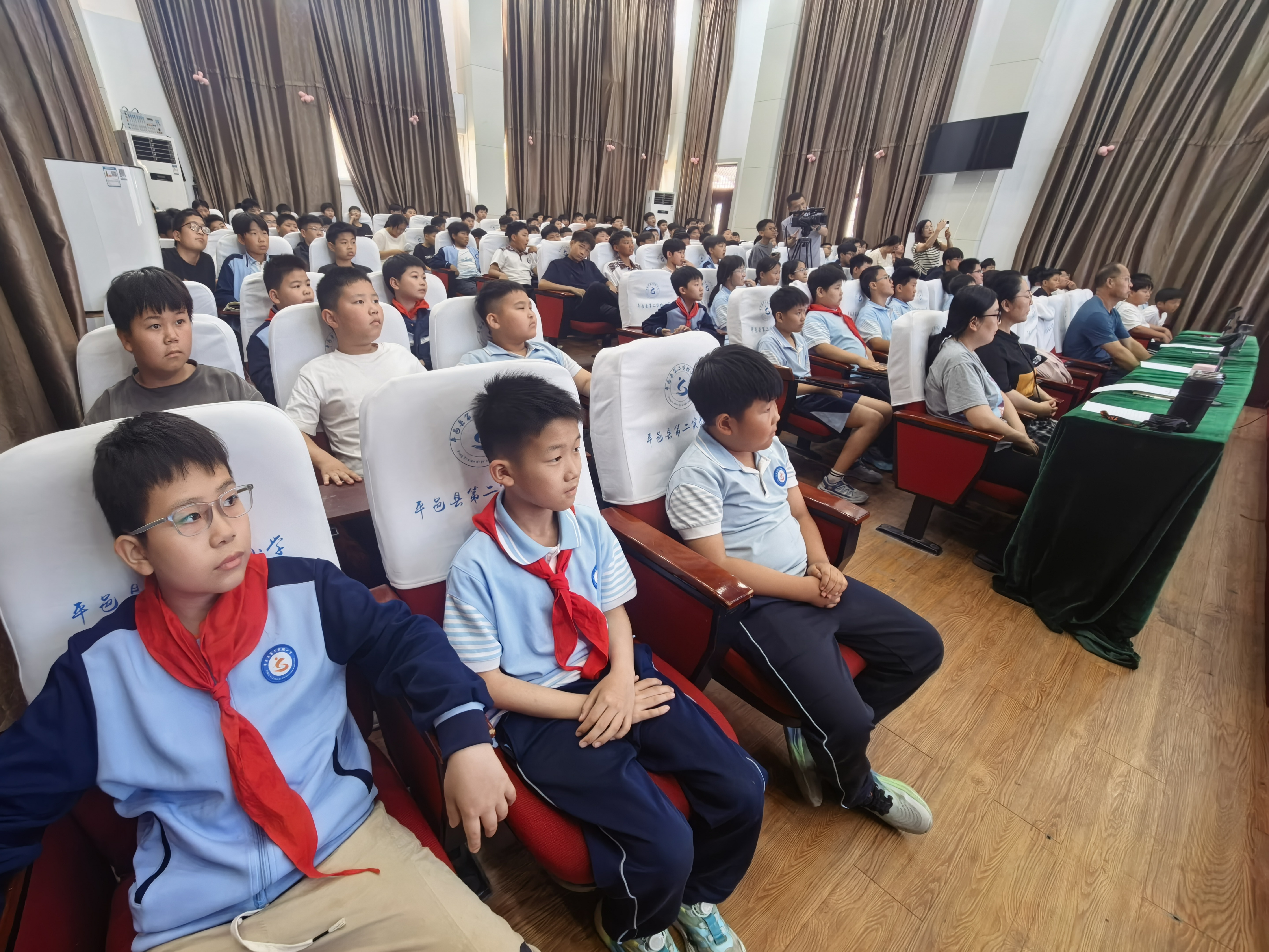 扎实推进平安校园  护航青少年健康成长(图2)