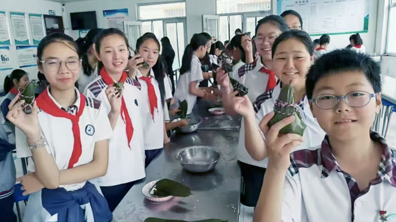 【校园动态】平邑县实验小学文化路校区端午实践育人润童心(图4) 【校园动态】平邑县实验小学文化路校区端午实践育人润童心(图4)