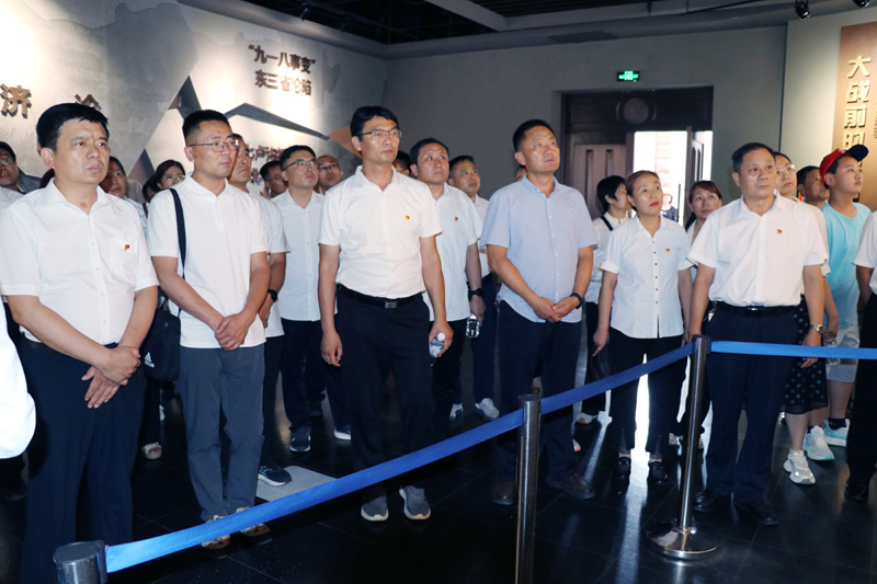 【走看听悟】平邑县实验小学全体党员开展红色党性教育研学活动(图6)