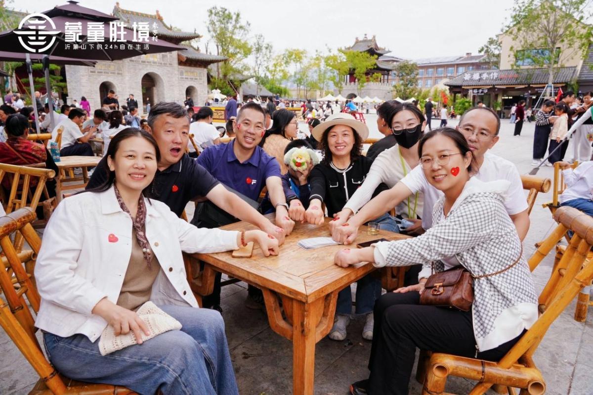 在烟火里“加戏” 在体验中升级丨蒙童胜境点亮文旅消费新图景(图6) 在烟火里“加戏” 在体验中升级丨蒙童胜境点亮文旅消费新图景(图6)