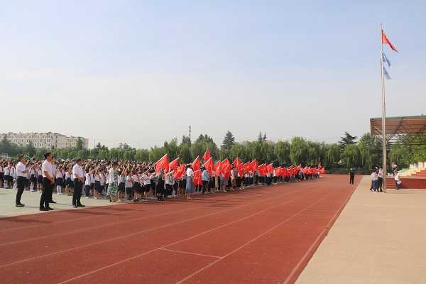 兴蒙学校“五项暖心措施”呵护学生 眼健康(图1)