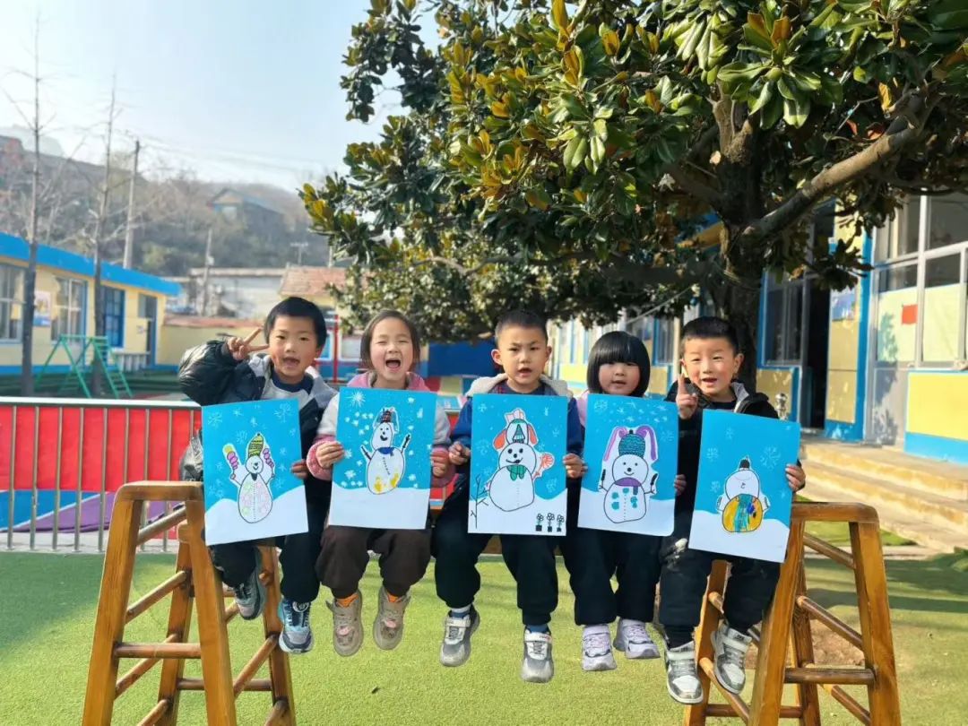 冬日童趣，“幼”见大雪——地方镇闸口完小幼儿园大雪节气主题活动